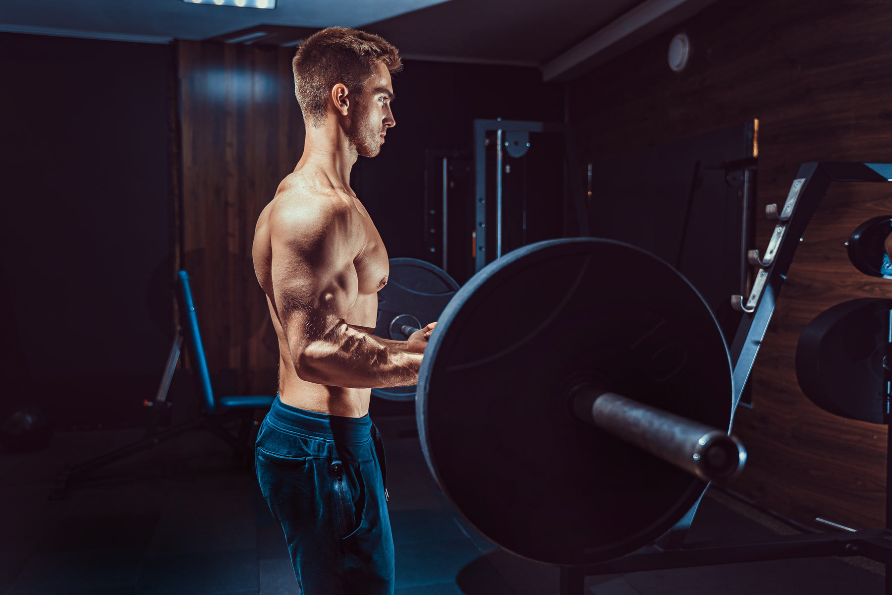 Тренировка на верх тела — активация спины